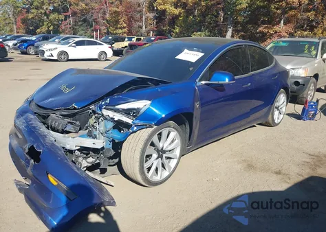 2020 Tesla Model 3 from USA, damaged, VIN 5YJ3E1EAXLF614159